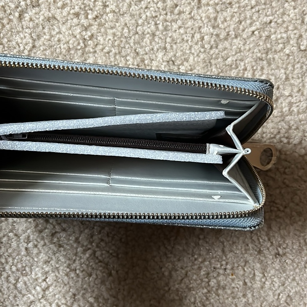 C&C Wallet - Picture 2 of 2